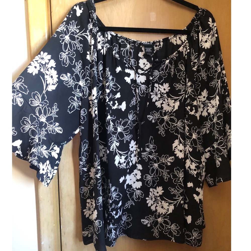 Torrid top